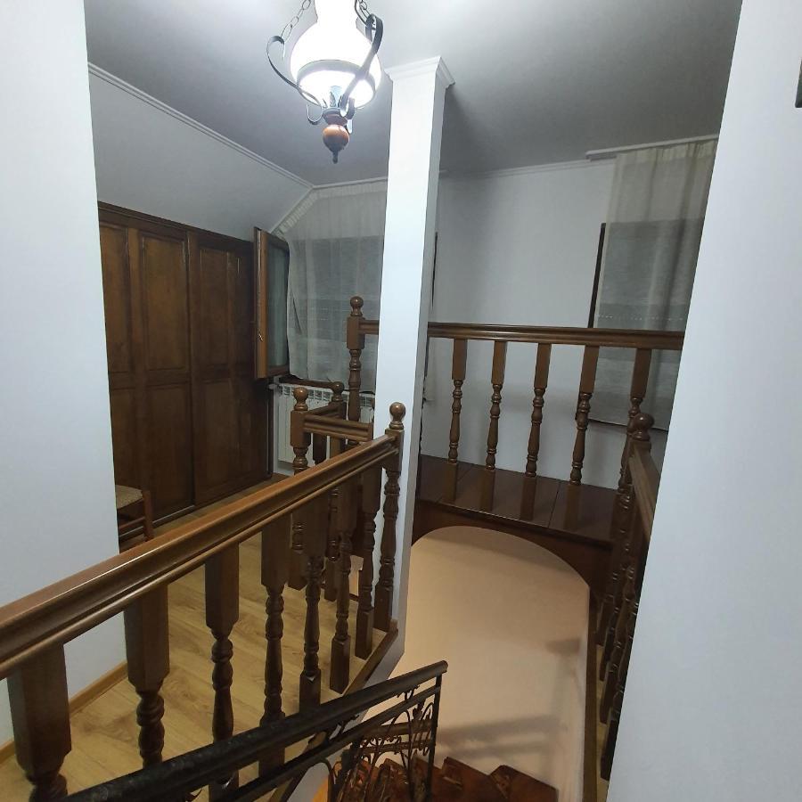 Casa Sofia Apartment Baltatesti ภายนอก รูปภาพ