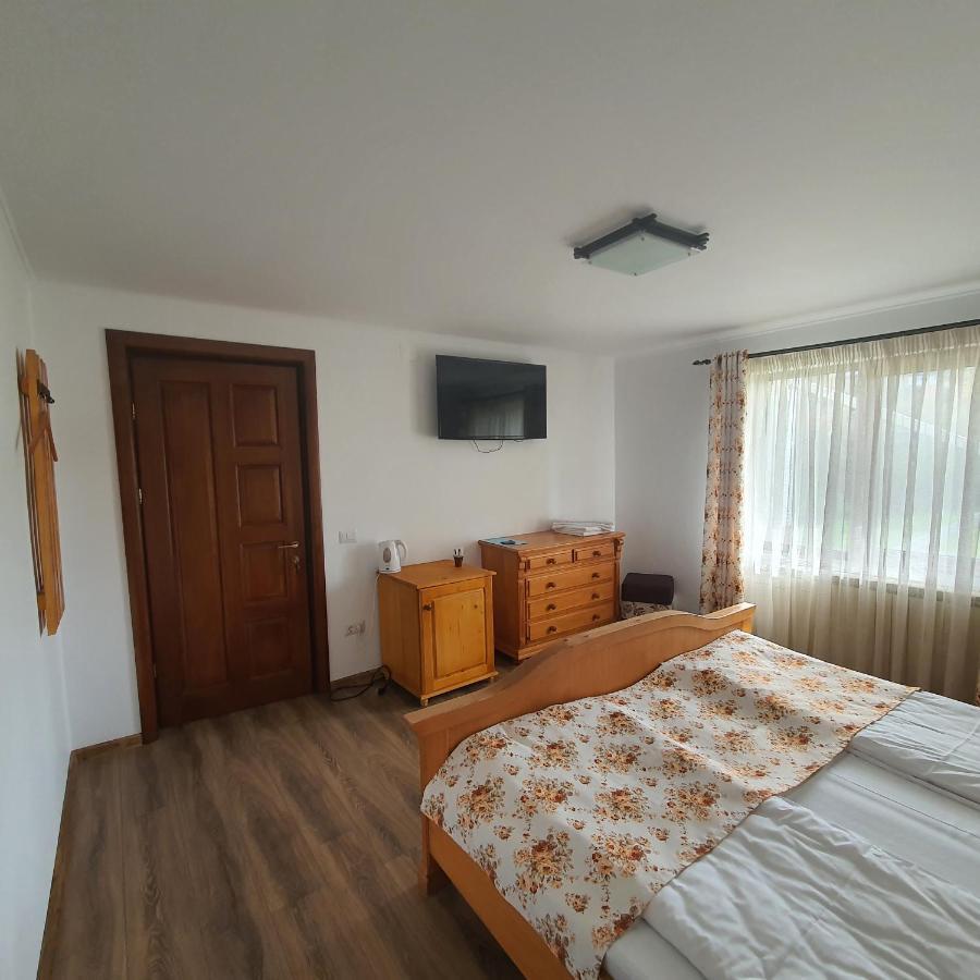 Casa Sofia Apartment Baltatesti ภายนอก รูปภาพ