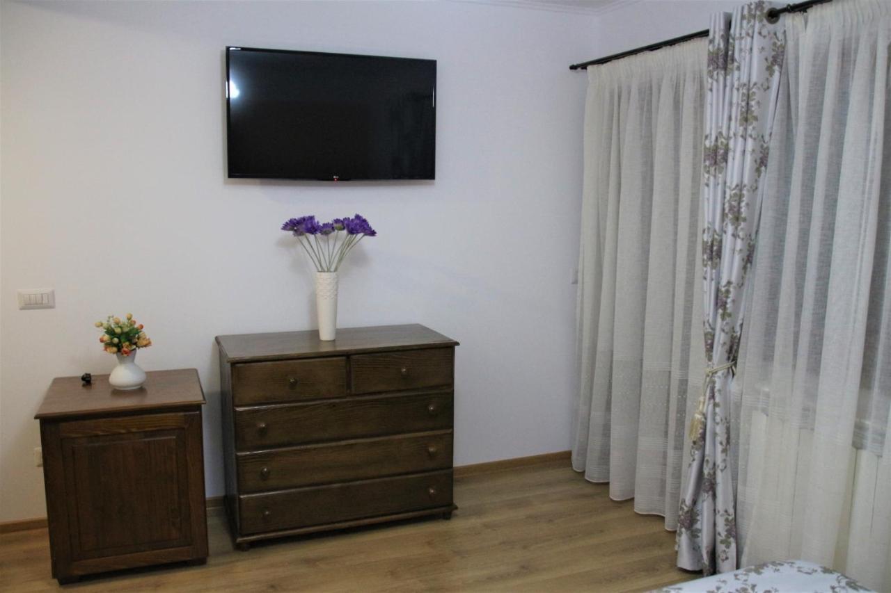 Casa Sofia Apartment Baltatesti ภายนอก รูปภาพ